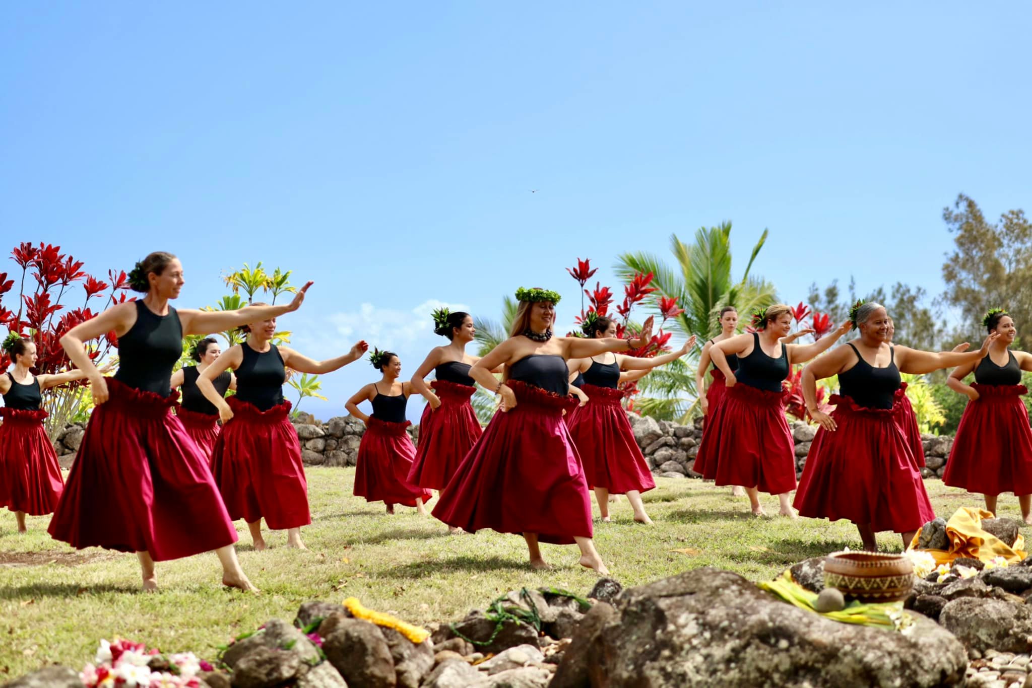 Hula dancers